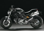 Ducati Monster 696